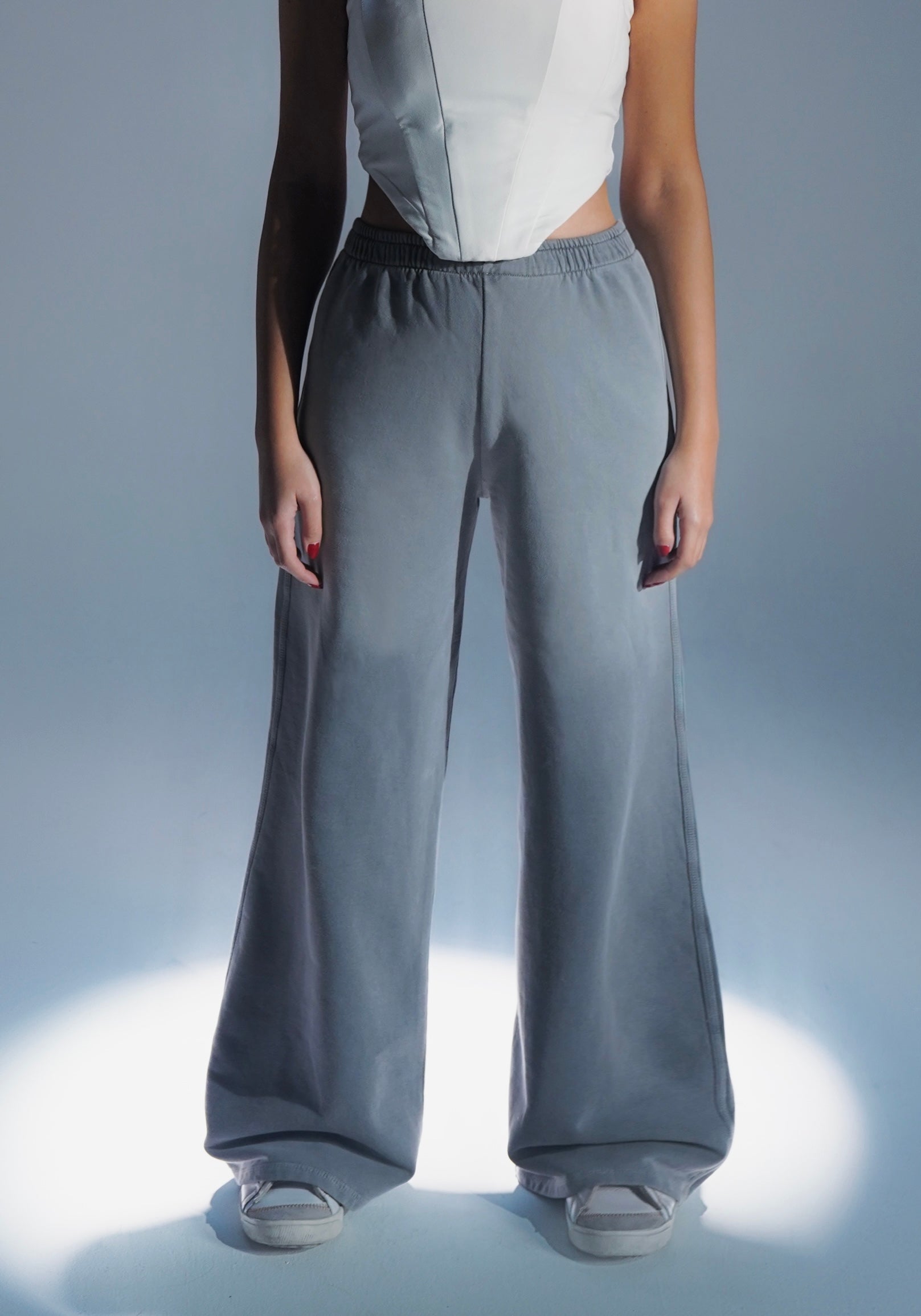 Ash-grey washed pant