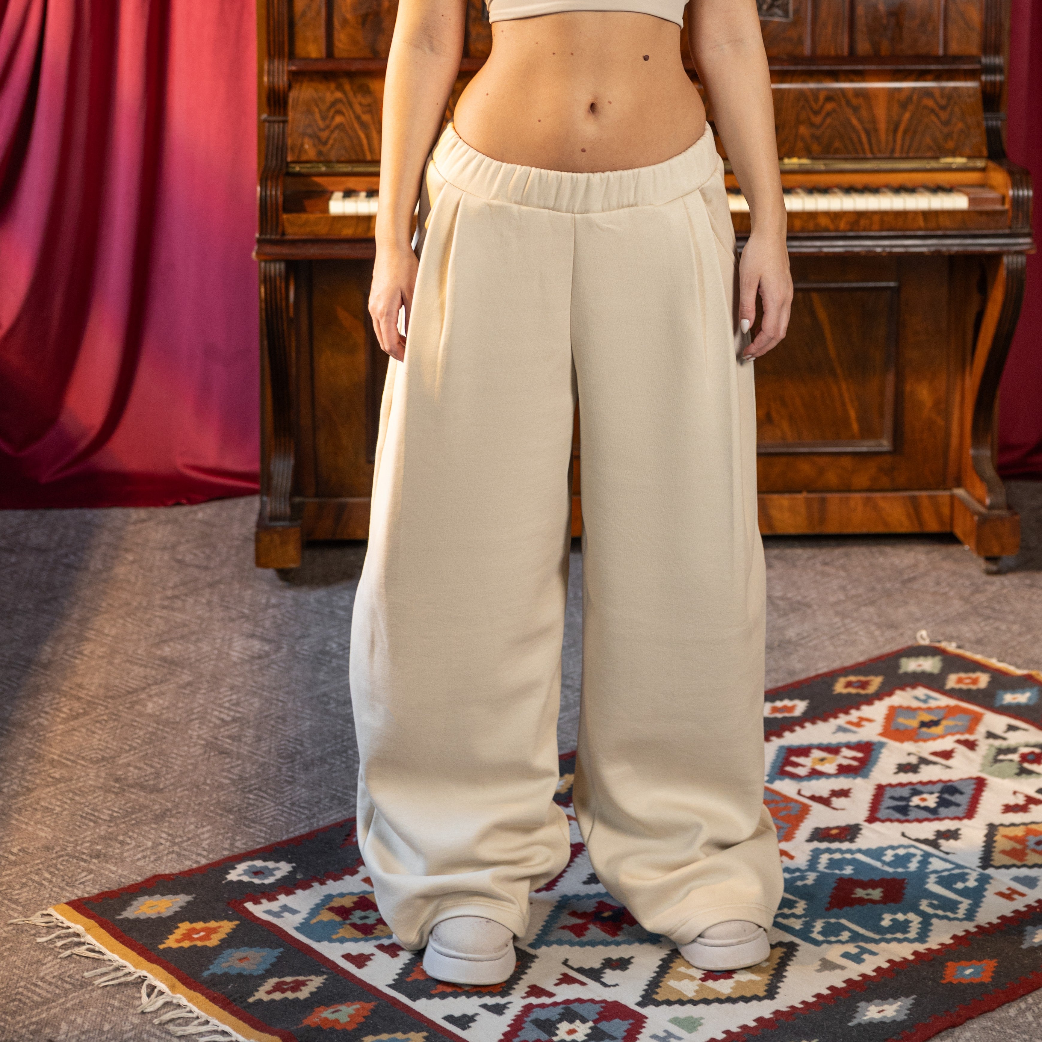 Fleece Pleated Pant - WARM BEIGE