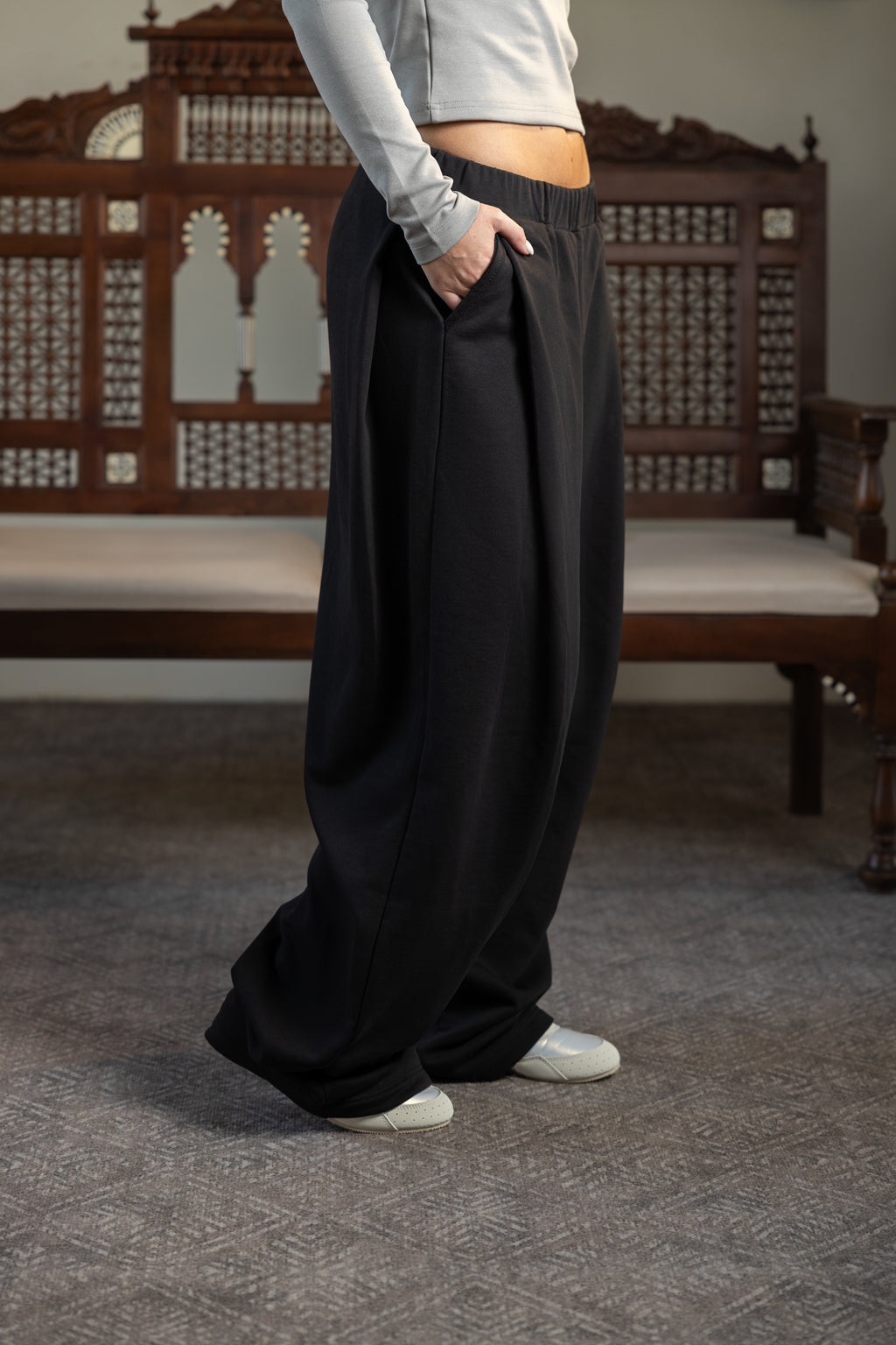 DEEP PLEAT PANT - BLACK