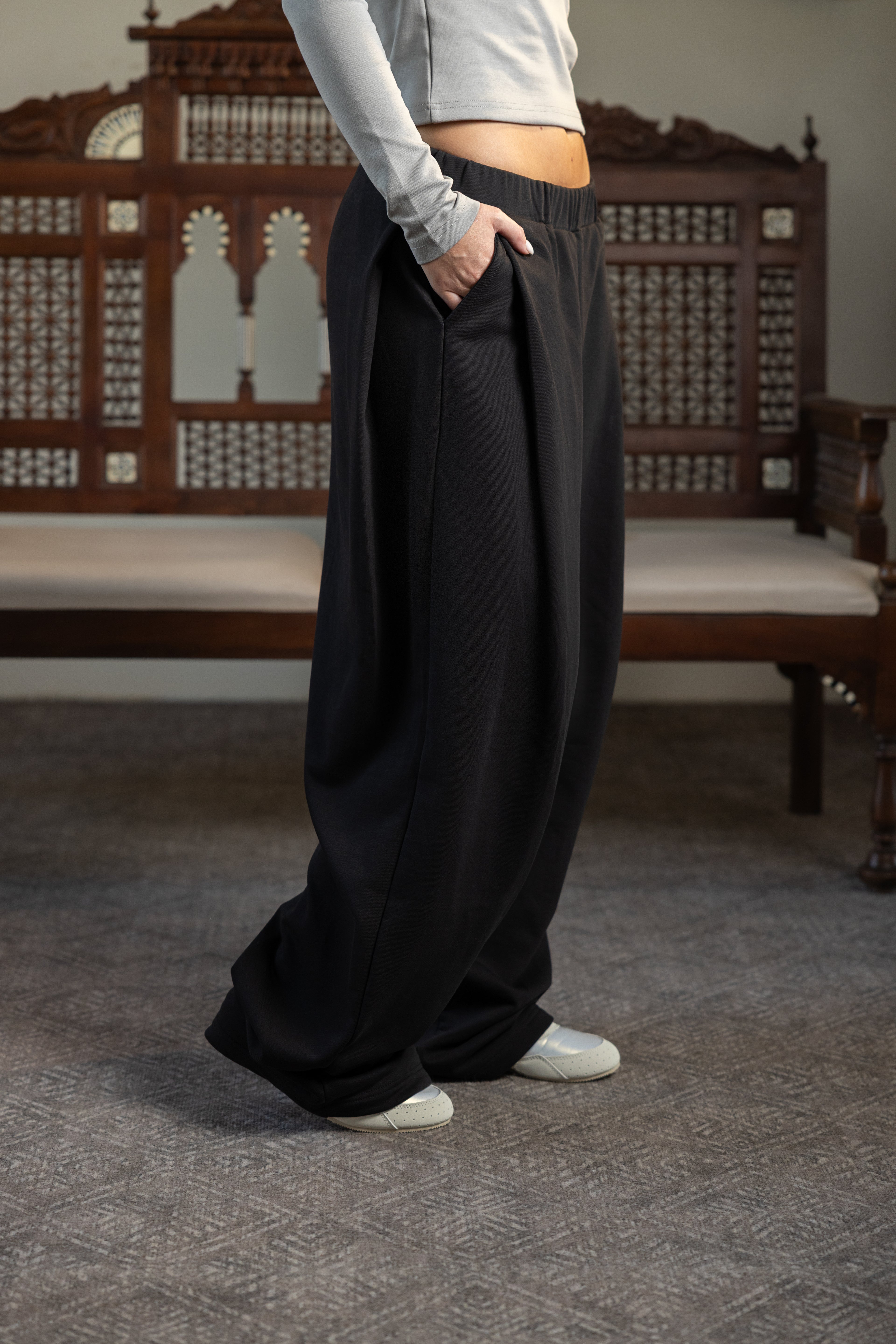 DEEP PLEAT PANT - BLACK