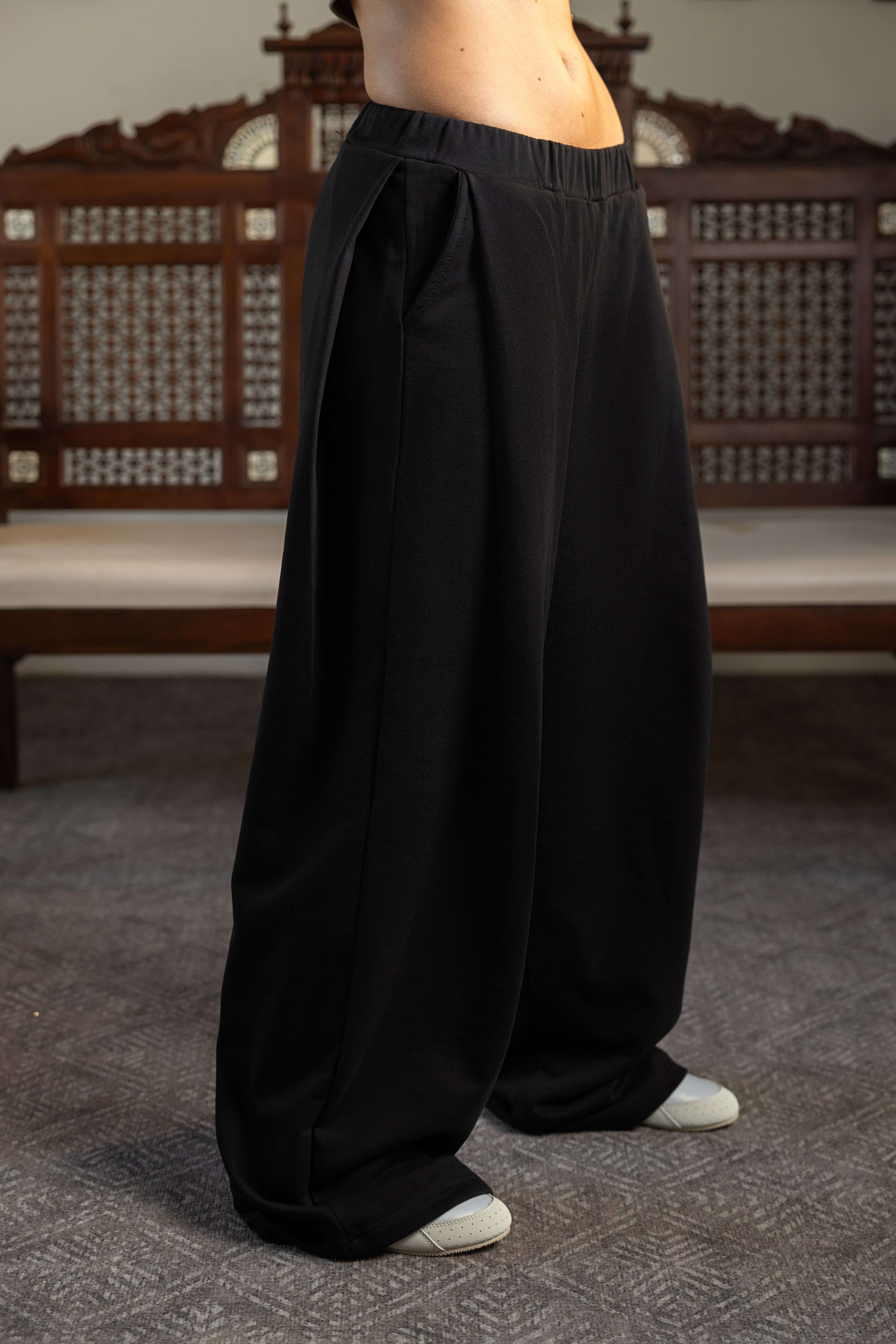 DEEP PLEAT PANT - BLACK