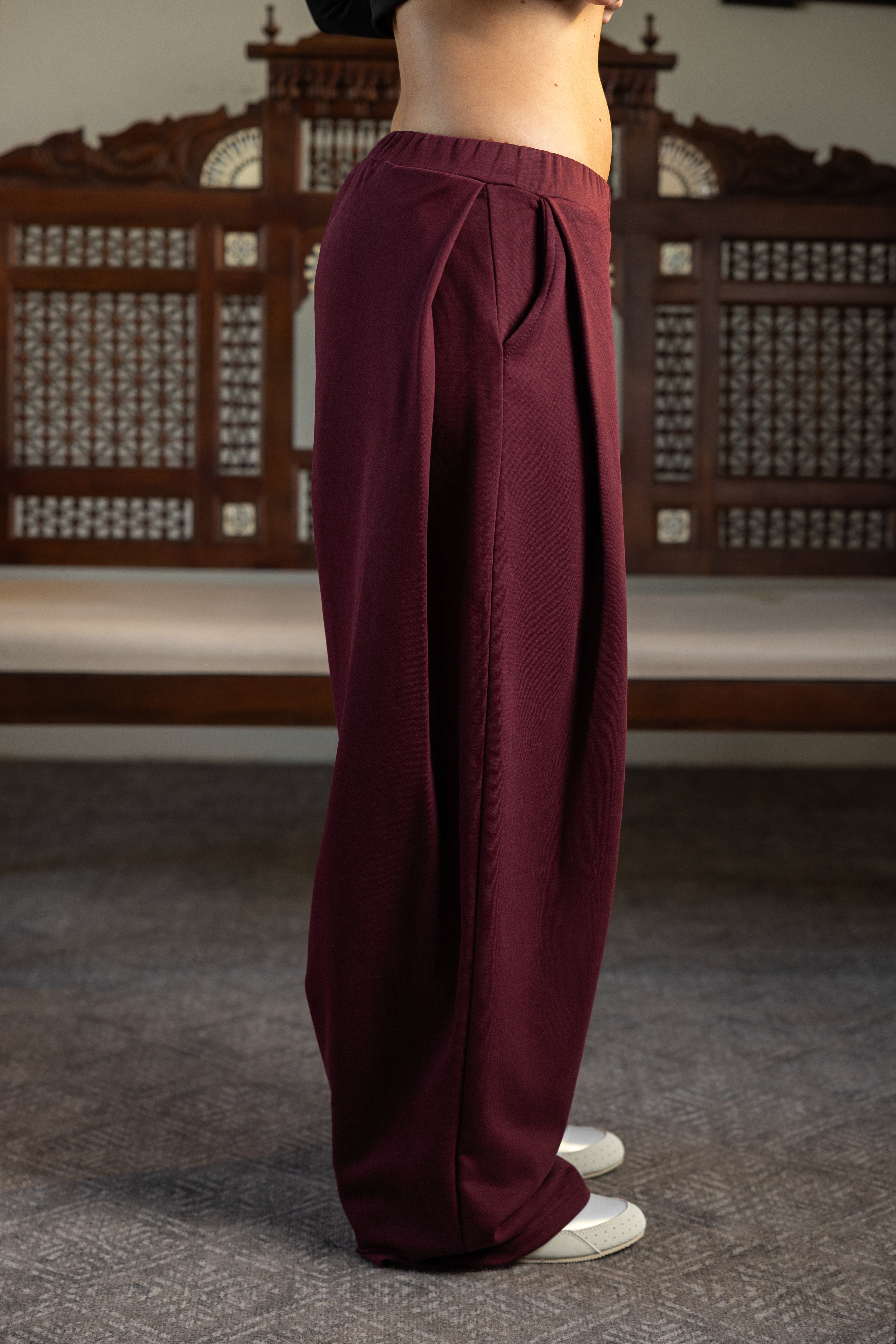 DEEP PLEAT PANT - BURGUNDY
